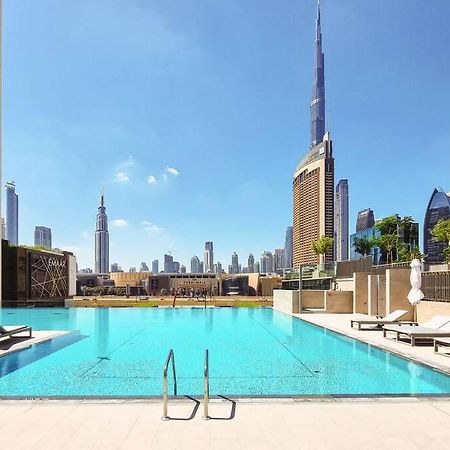 Spectacular Burj Khalifa View 2 Min To Dubai Mall Apartment Exterior photo