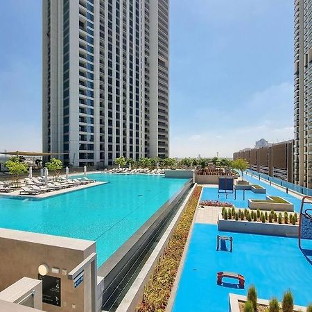 Spectacular Burj Khalifa View 2 Min To Dubai Mall Apartment Exterior photo