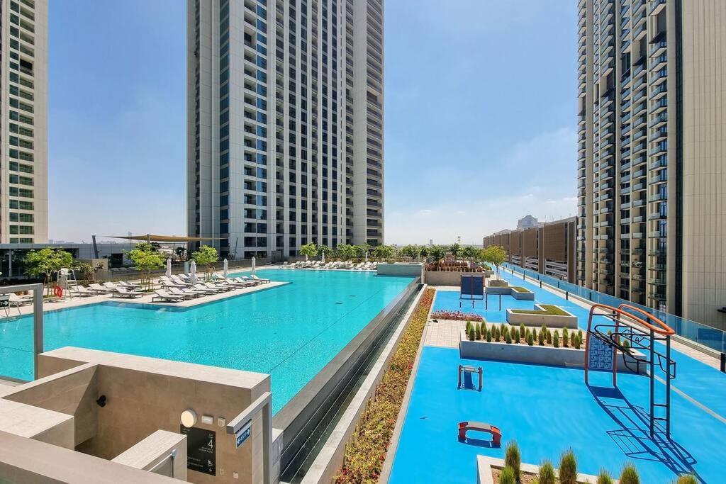 Spectacular Burj Khalifa View 2 Min To Dubai Mall Apartment Exterior photo